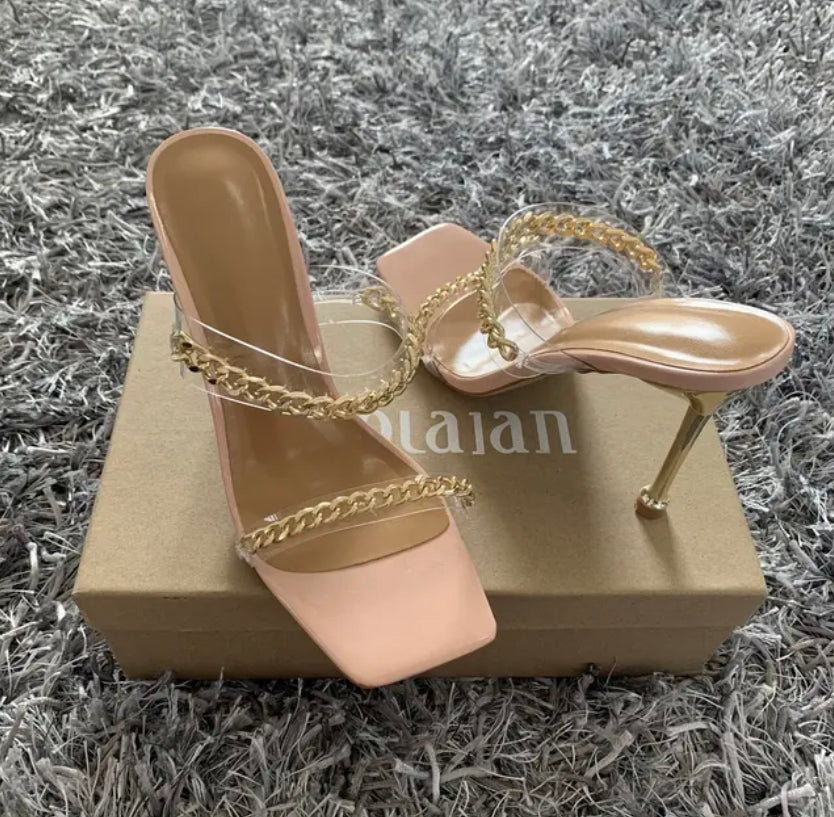 Luxy Heels and Things